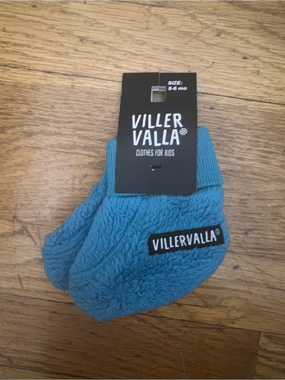 NWT Villervalla Fleece Booties 0-6mo